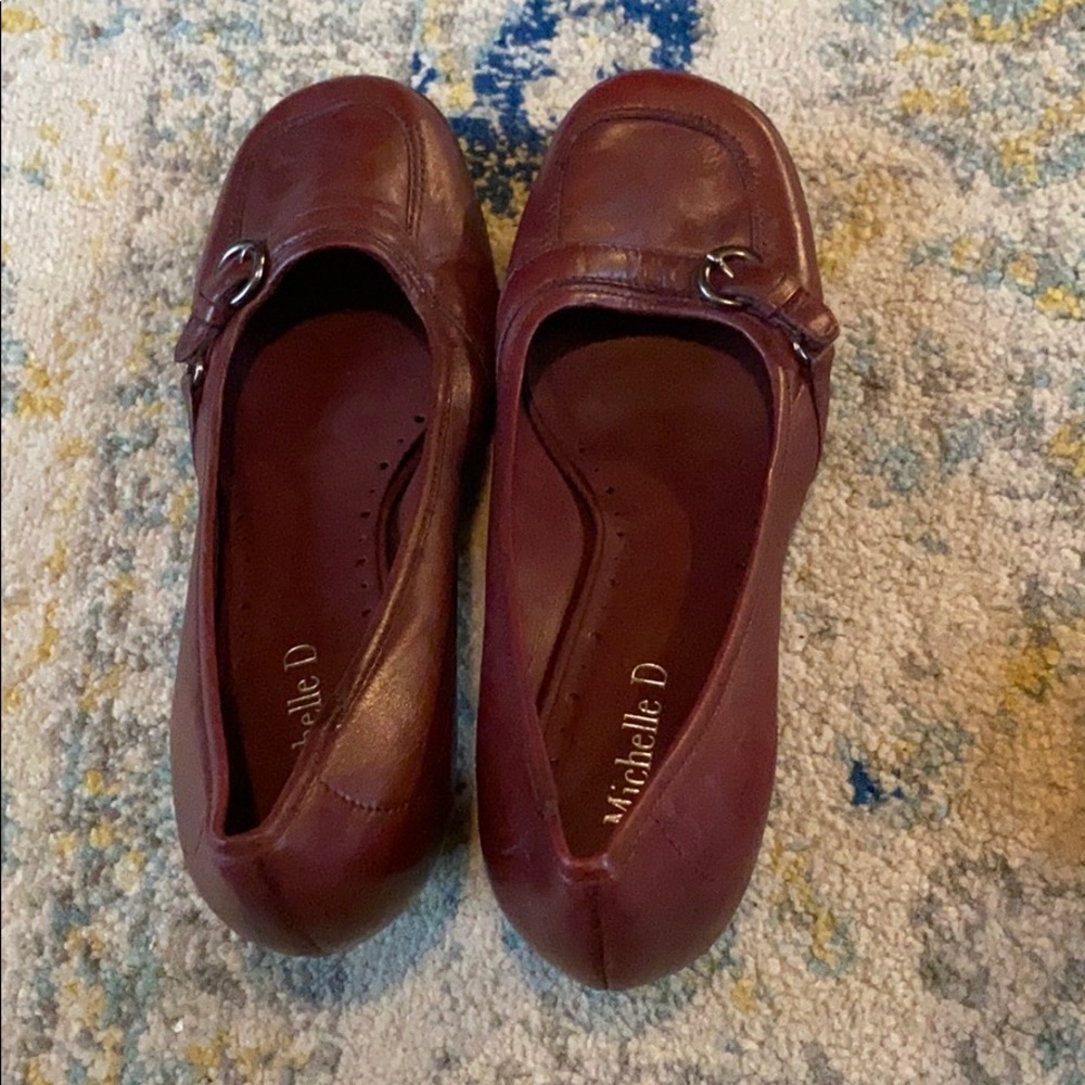 Michelle D closed toe heels